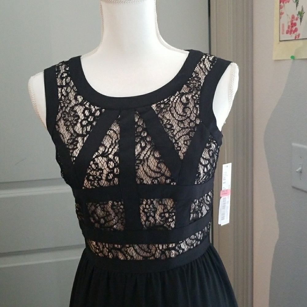 Gianni Bini Avery black evening dress